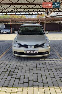 Хэтчбек Nissan TIIDA 2008 в Одессе