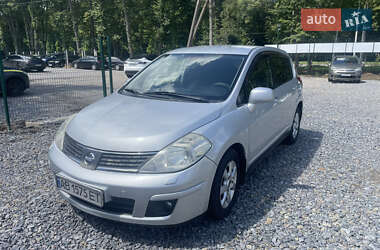 Хэтчбек Nissan TIIDA 2008 в Виннице