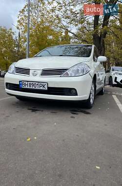 Седан Nissan TIIDA 2006 в Одессе