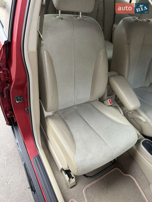 Седан Nissan TIIDA 2008 в Одессе