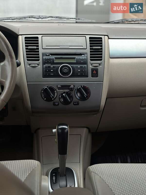 Седан Nissan TIIDA 2007 в Коломые фото 32 Седан Nissan TIIDA 2007 в Коломые