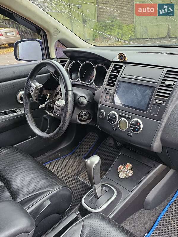 Хетчбек Nissan TIIDA 2007 в Києві