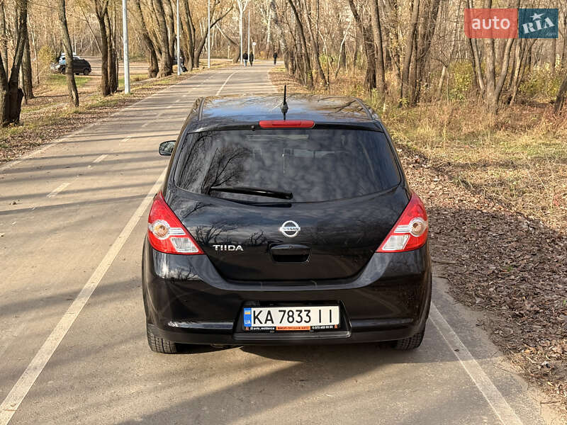 Хэтчбек Nissan TIIDA 2011 в Киеве фото 7 Хэтчбек Nissan TIIDA 2011 в Киеве