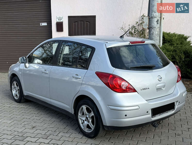 Хэтчбек Nissan TIIDA 2007 в Одессе фото 2 Хэтчбек Nissan TIIDA 2007 в Одессе