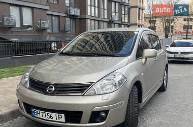 Седан Nissan TIIDA 2011 в Одесі