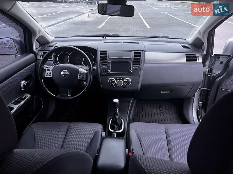 Хэтчбек Nissan TIIDA 2007 в Виннице фото 10 Хэтчбек Nissan TIIDA 2007 в Виннице