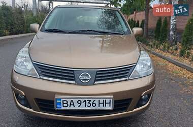 Хэтчбек Nissan TIIDA 2008 в Александрие