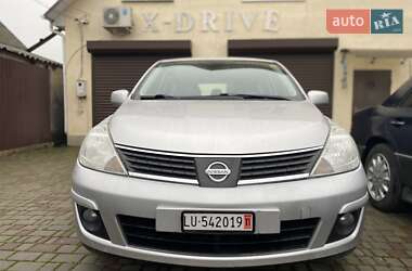 Хэтчбек Nissan TIIDA 2008 в Одессе