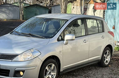 Хэтчбек Nissan TIIDA 2008 в Одессе