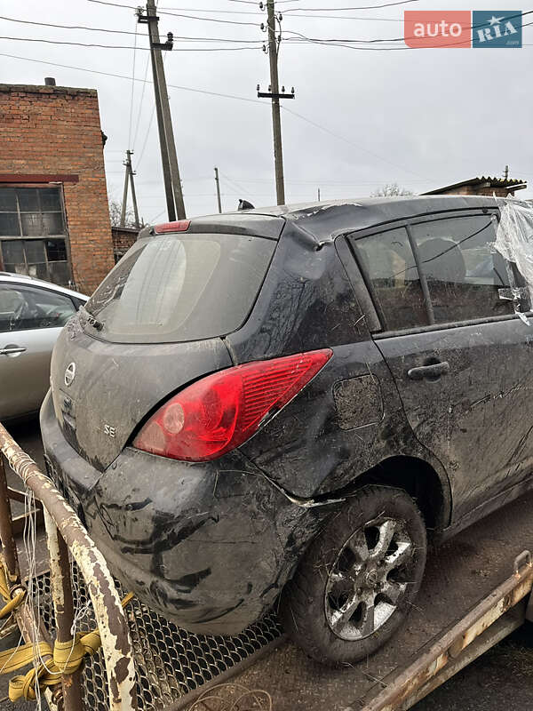 Хэтчбек Nissan TIIDA 2008 в Виннице