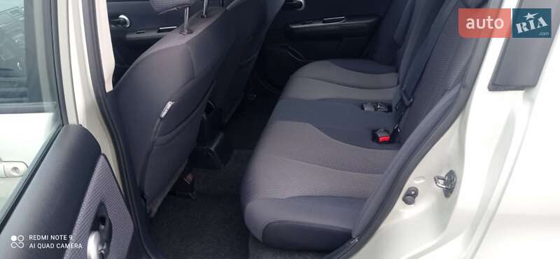 Хетчбек Nissan TIIDA 2008 в Вінниці