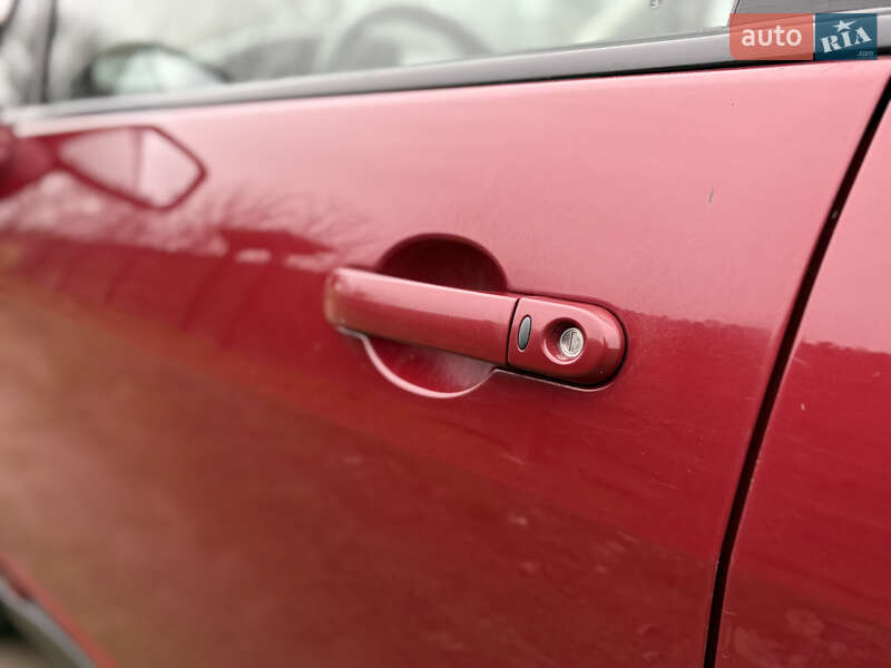 Хетчбек Nissan TIIDA 2008 в Звенигородці