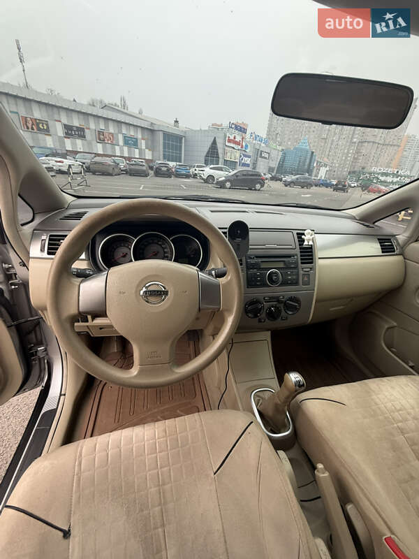 Седан Nissan TIIDA 2007 в Одесі