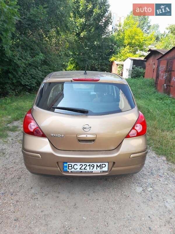 Хетчбек Nissan TIIDA 2008 в Львові