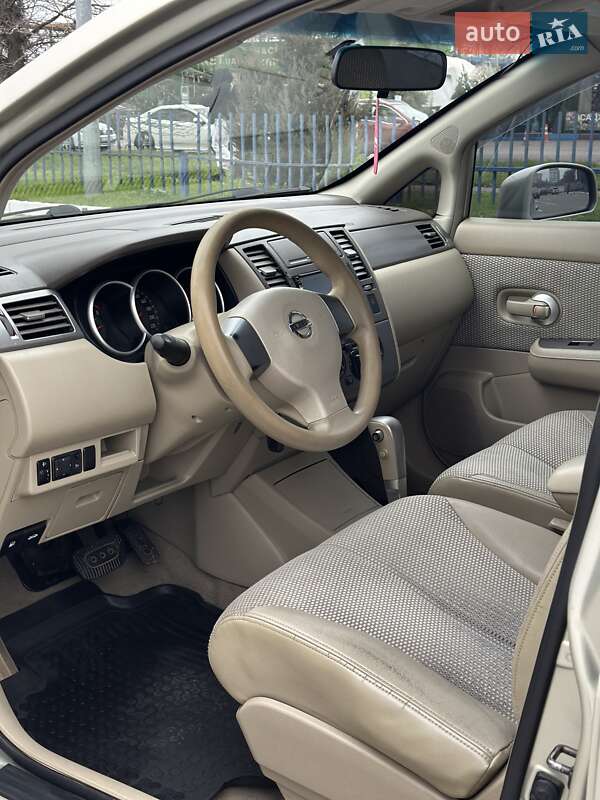 Хетчбек Nissan TIIDA 2006 в Одесі