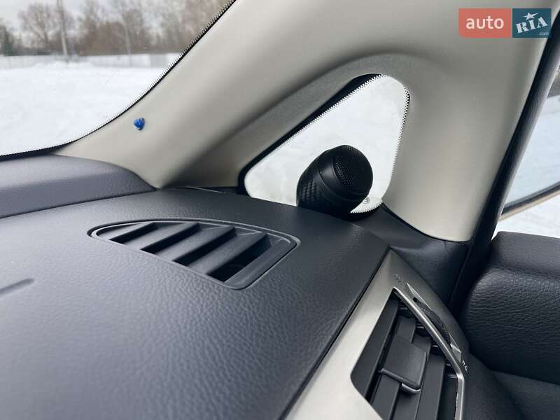 Хетчбек Nissan TIIDA 2008 в Києві