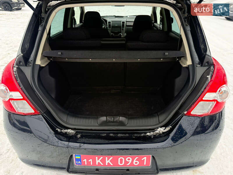 Седан Nissan TIIDA 2012 в Києві фото 36 Седан Nissan TIIDA 2012 в Києві