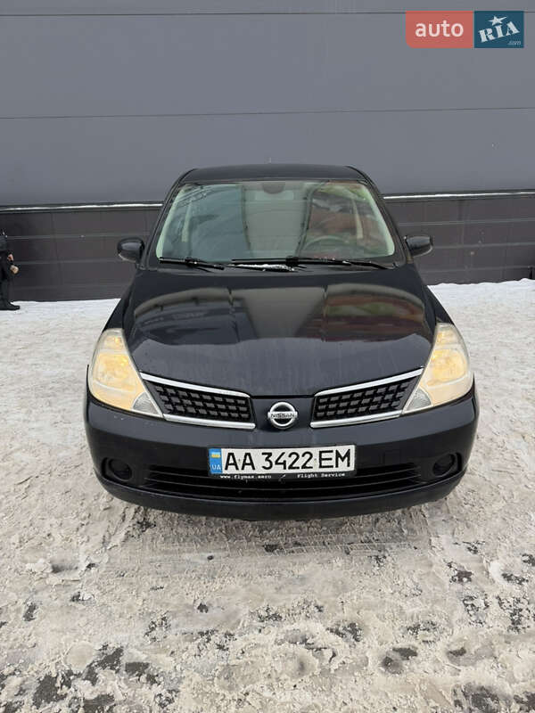 Хэтчбек Nissan TIIDA 2008 в Киеве фото 5 Хэтчбек Nissan TIIDA 2008 в Киеве