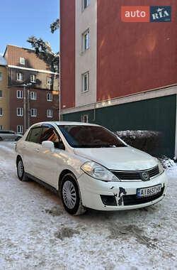 Седан Nissan TIIDA 2007 в Ірпені