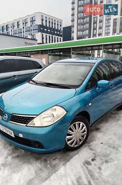Хетчбек Nissan TIIDA 2008 в Івано-Франківську