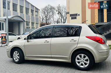 Седан Nissan TIIDA 2011 в Одесі
