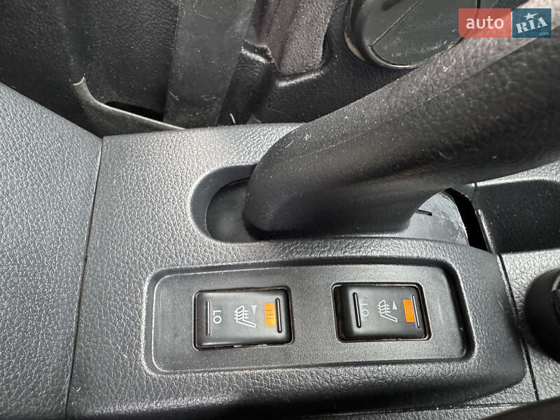 Седан Nissan TIIDA 2011 в Одессе