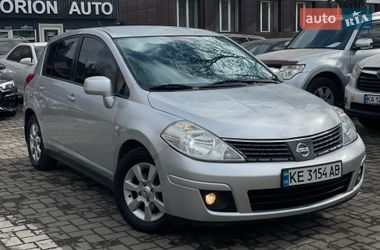 Хэтчбек Nissan TIIDA 2008 в Днепре