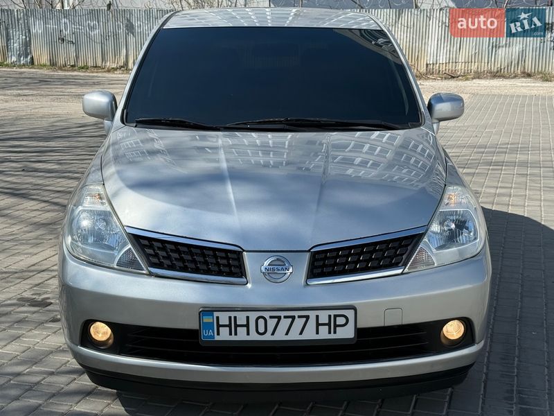 Хэтчбек Nissan TIIDA 2007 в Одессе фото 7 Хэтчбек Nissan TIIDA 2007 в Одессе