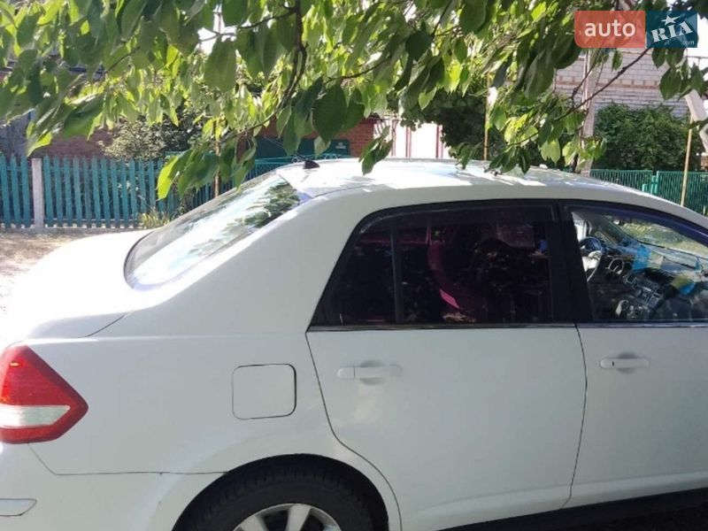 Седан Nissan TIIDA 2008 в Любашівці