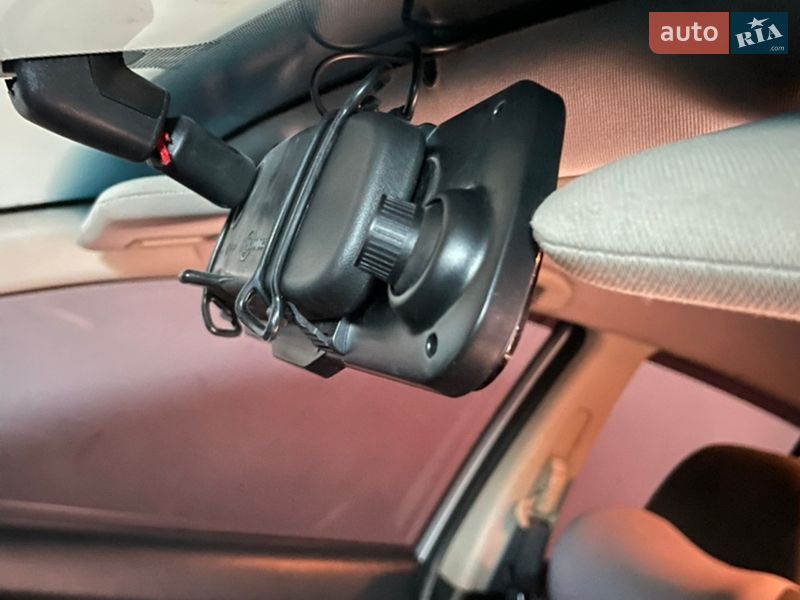 Хетчбек Nissan TIIDA 2008 в Ужгороді