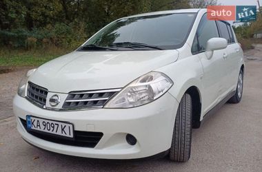 Хетчбек Nissan TIIDA 2012 в Києві