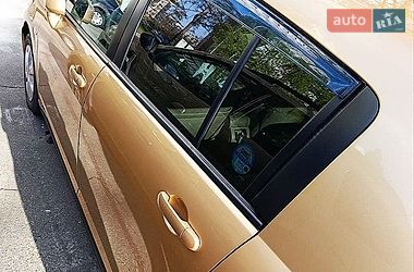 Хетчбек Nissan TIIDA 2011 в Києві