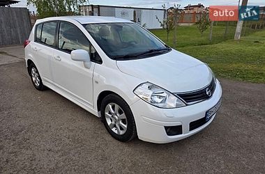 Хетчбек Nissan TIIDA 2012 в Одесі