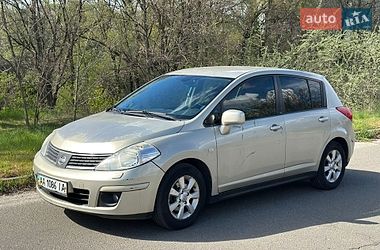 Хетчбек Nissan TIIDA 2008 в Києві