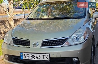 Хэтчбек Nissan TIIDA 2007 в Днепре