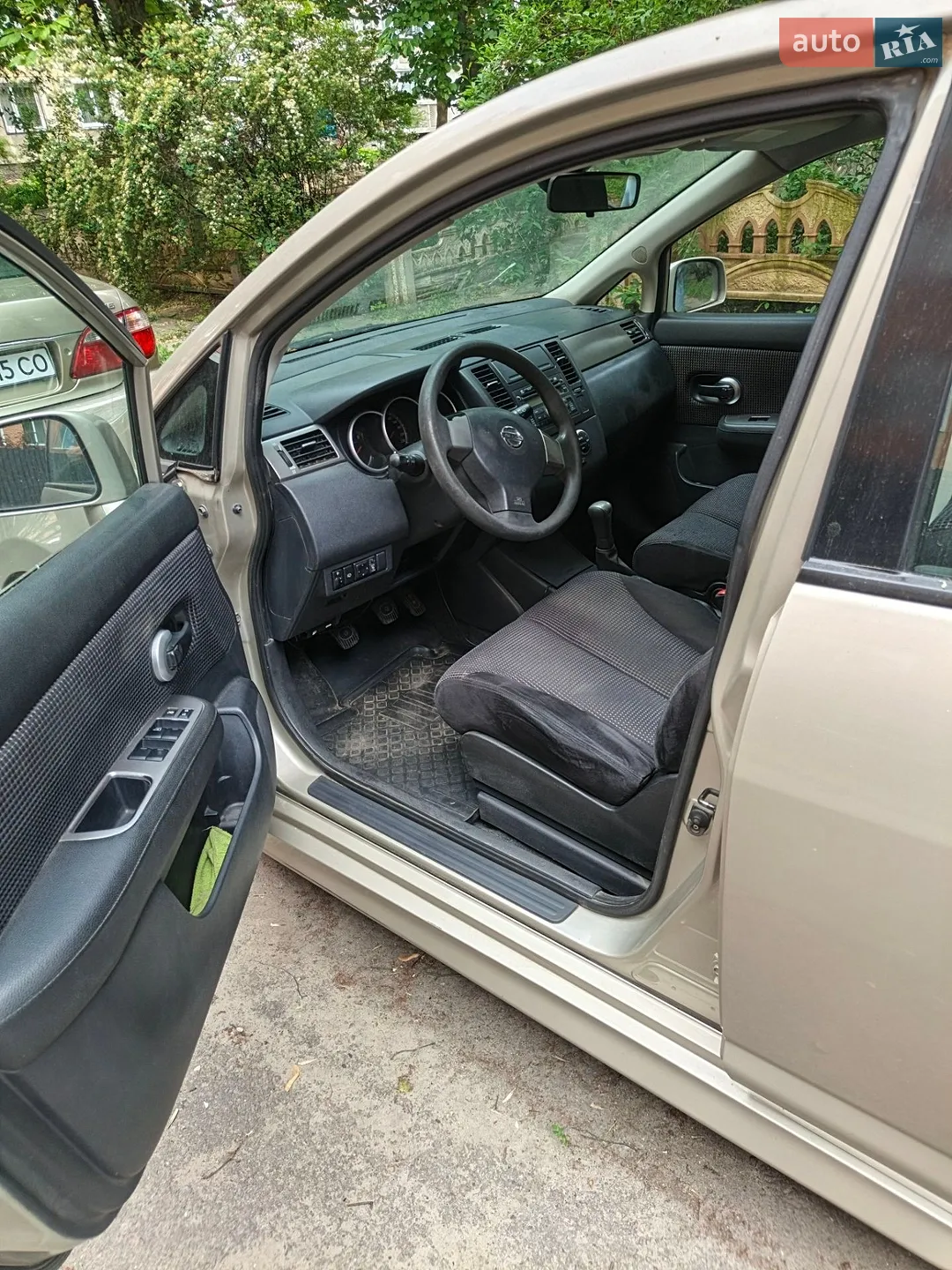 2012 Nissan Tiida - мініатюра 3