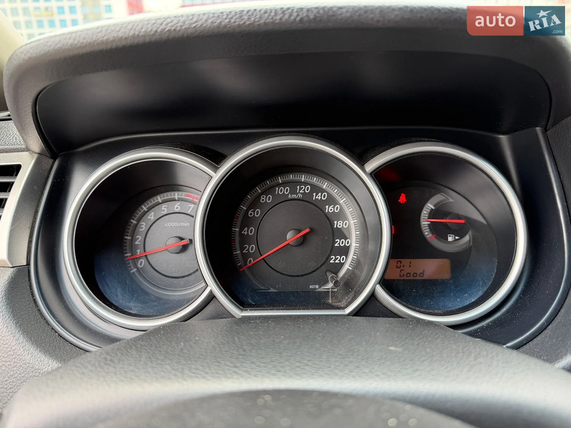 2010 Nissan Tiida - мініатюра 14