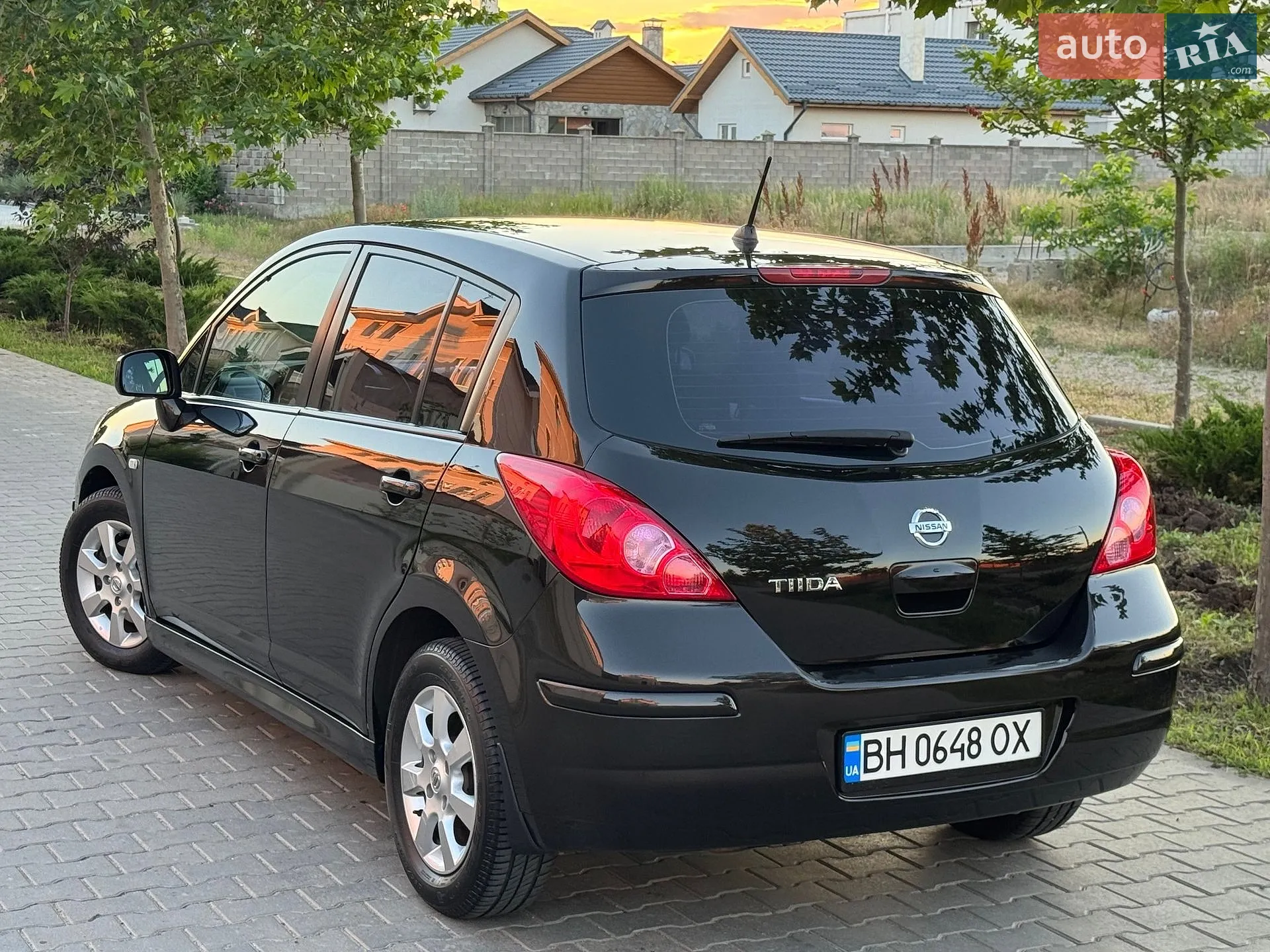 2010 Nissan Tiida - мініатюра 21