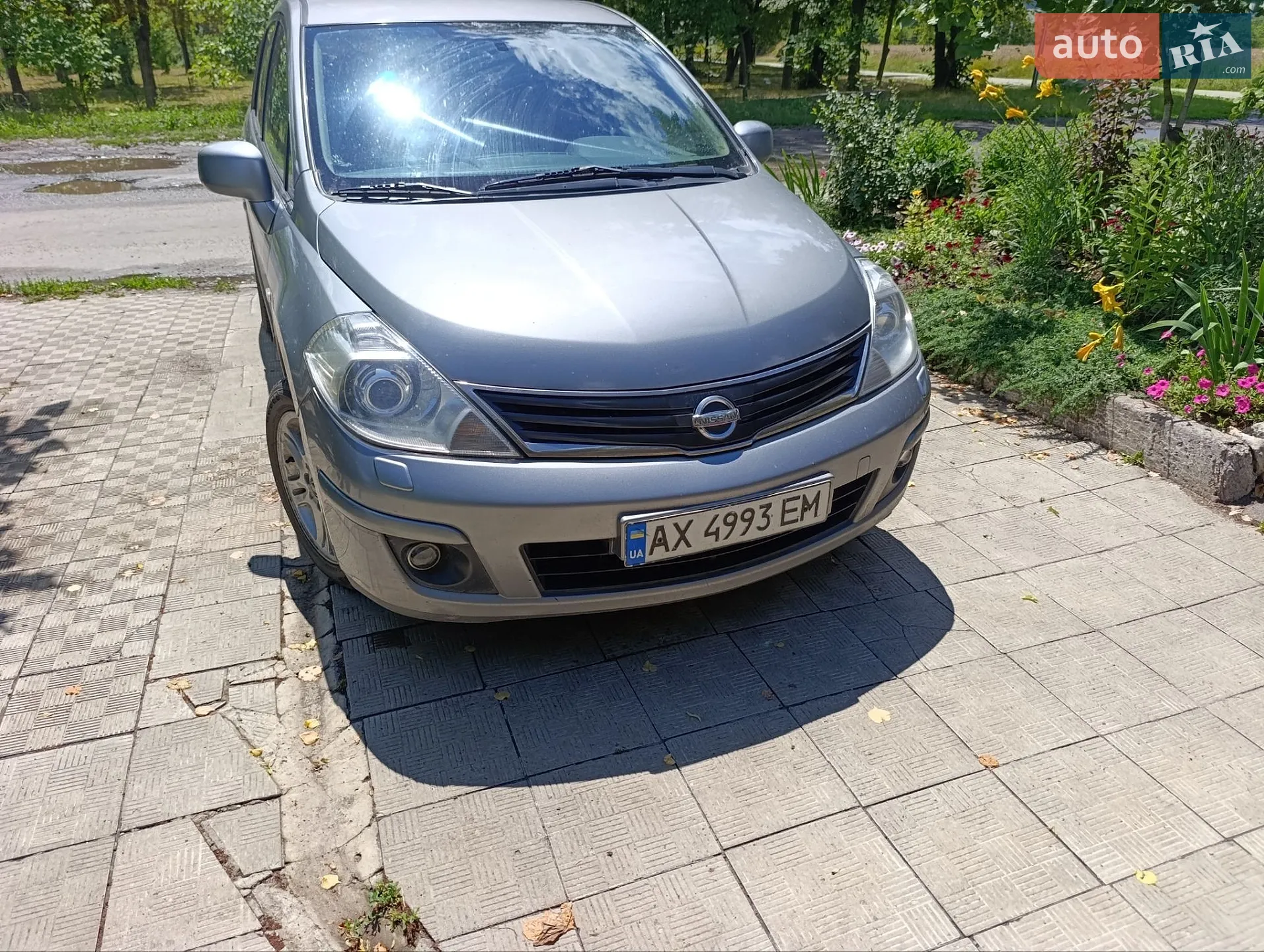 2010 Nissan Tiida - мініатюра 6