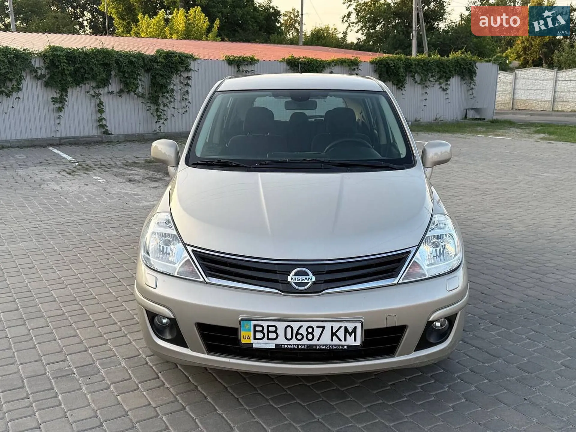 2012 Nissan Tiida - мініатюра 2