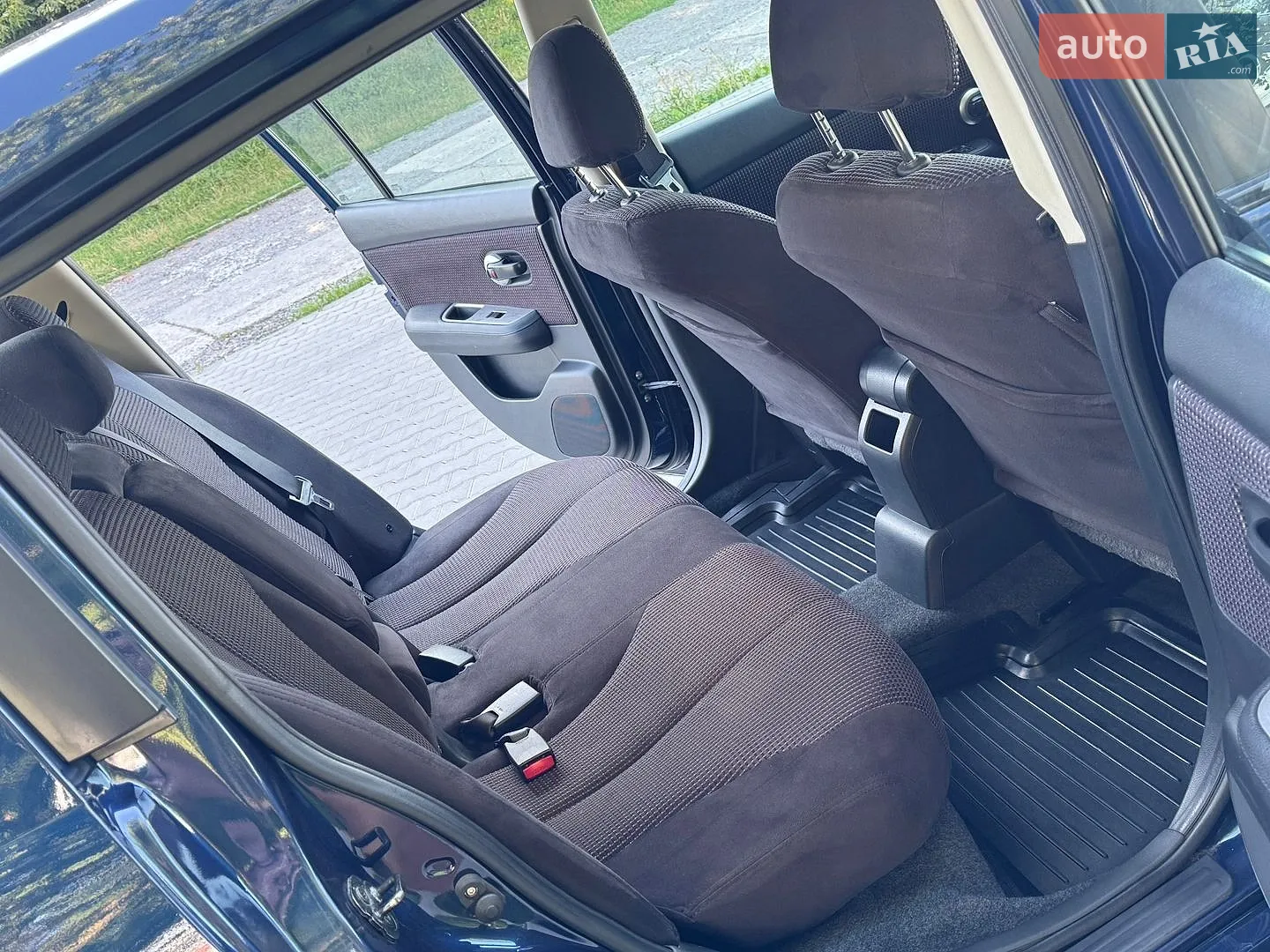 2012 Nissan Tiida - мініатюра 38