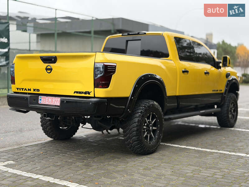 Пікап Nissan Titan 2018 в Києві
