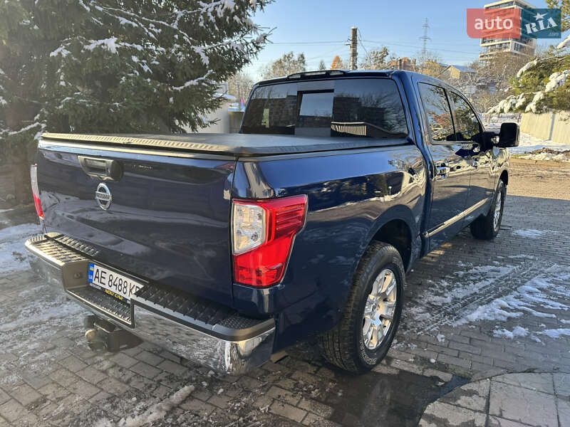 Інші вантажівки Nissan Titan 2018 в Львові
