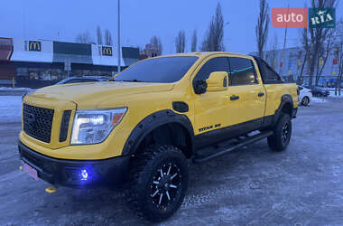 Пикап Nissan Titan 2018 в Киеве