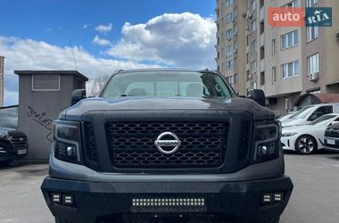 Інші вантажівки Nissan Titan 2016 в Києві