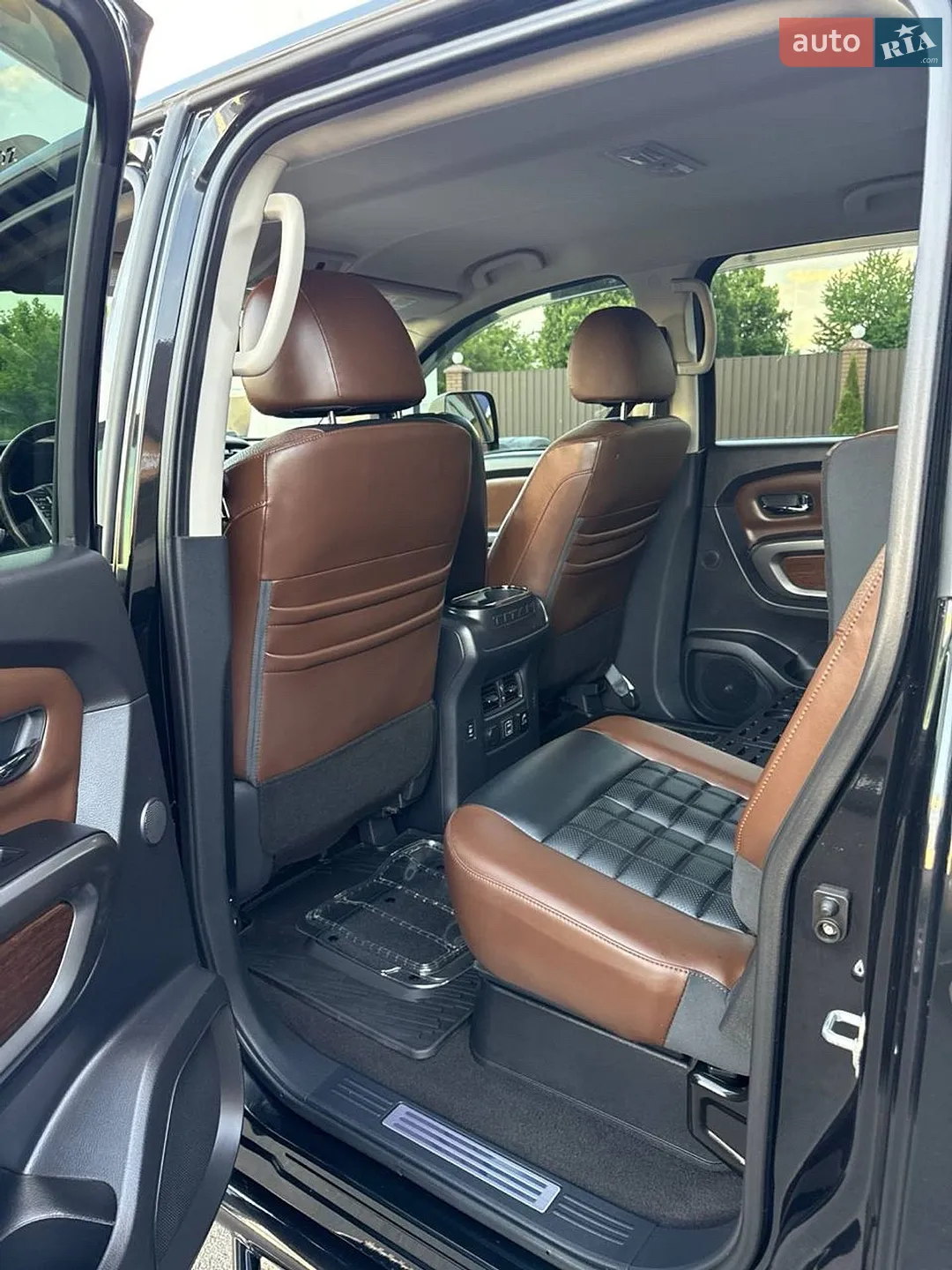 2019 Nissan Titan - мініатюра 38
