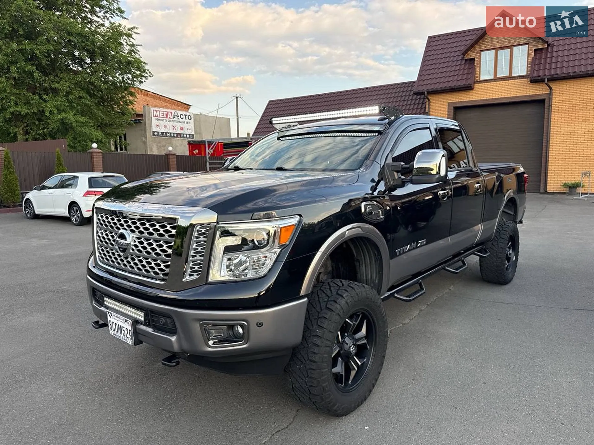 2019 Nissan Titan - мініатюра 4