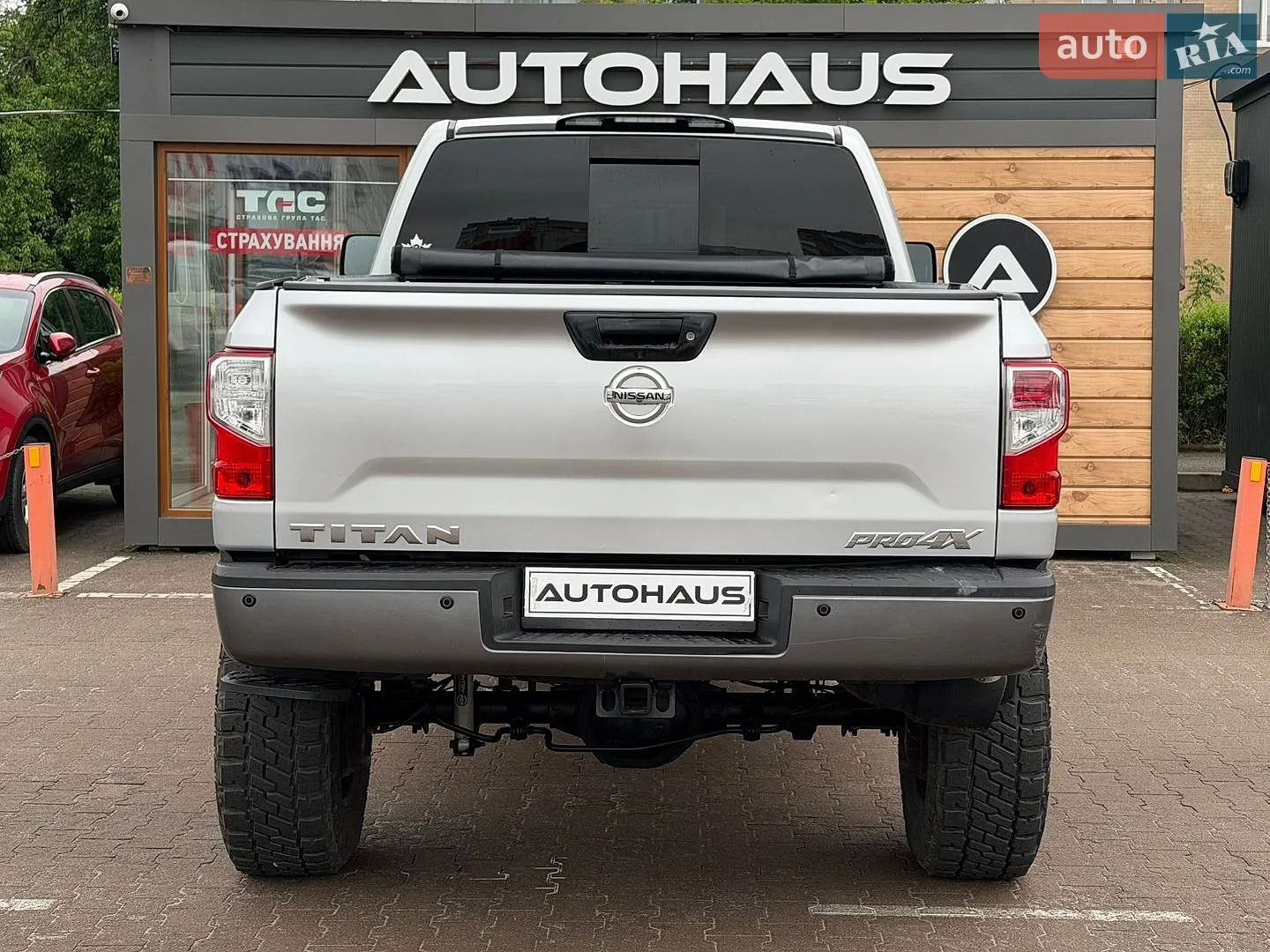 2016 Nissan Titan - мініатюра 7