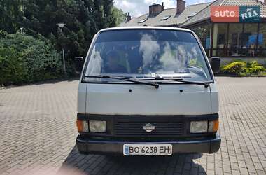 Мінівен Nissan Urvan 1994 в Миколаєві