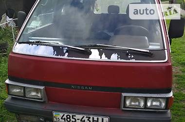 Мінівен Nissan Vanette 1986 в Києві